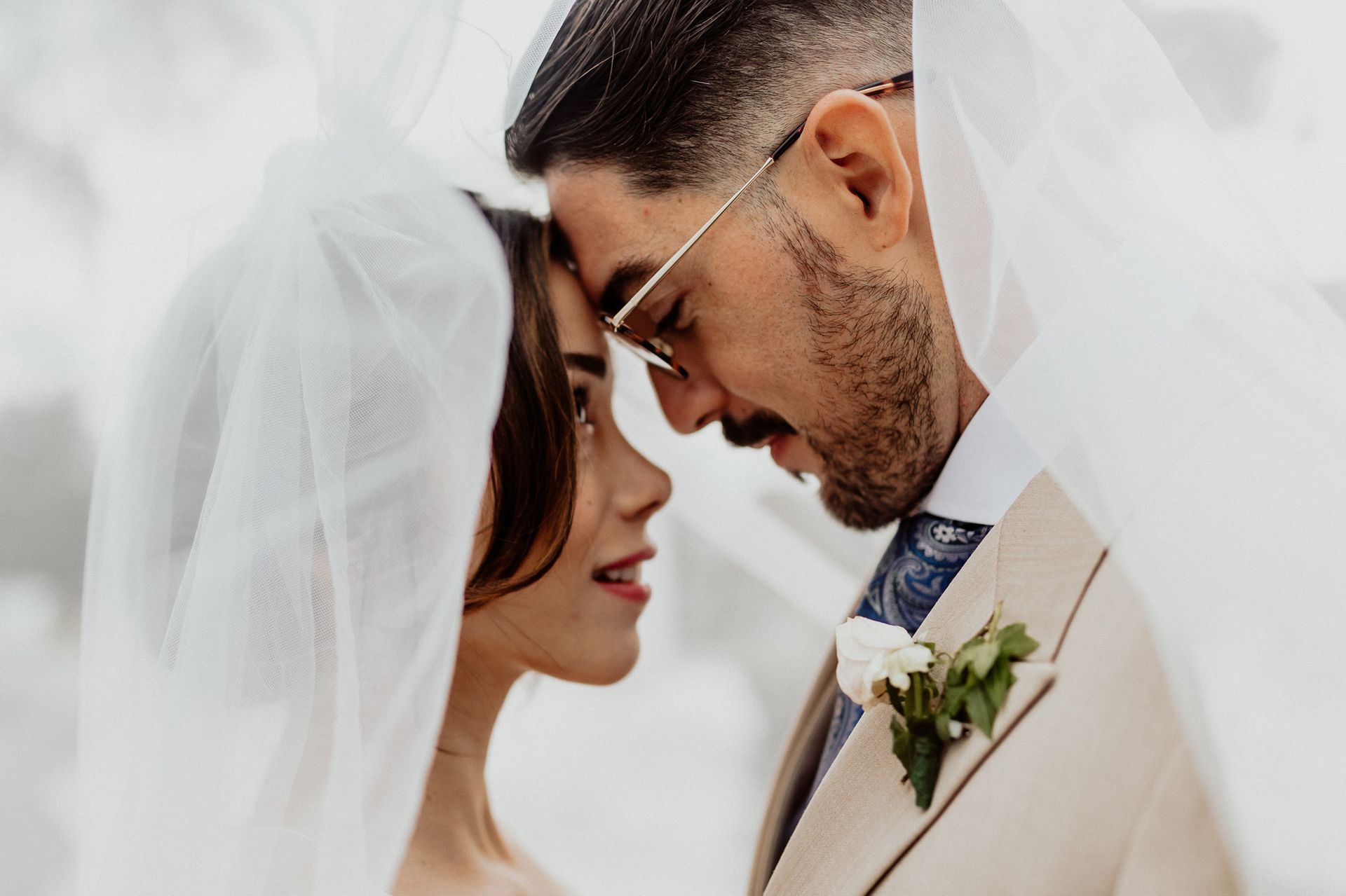 Escena documental de boda